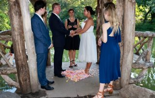 Bilingual Wedding Ceremony in Wagner Cove in Central Park with Veronica Moya Bilingual Wedding Ceremony in Wagner Cove in Central Park with Veronica Moya
