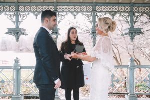 Wedding-officiant-Stephanie Wedding officiant Stephanie